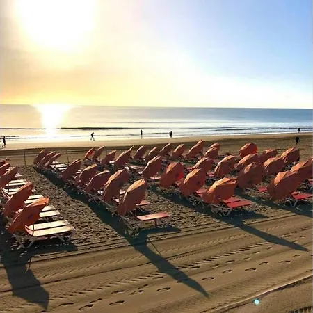 Апартаменты Luxury 1 Minute From The Of The Dunes