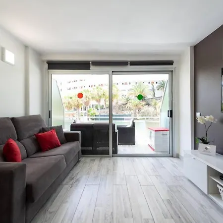 Luxury 1 Minute From The Of The Dunes דירה *